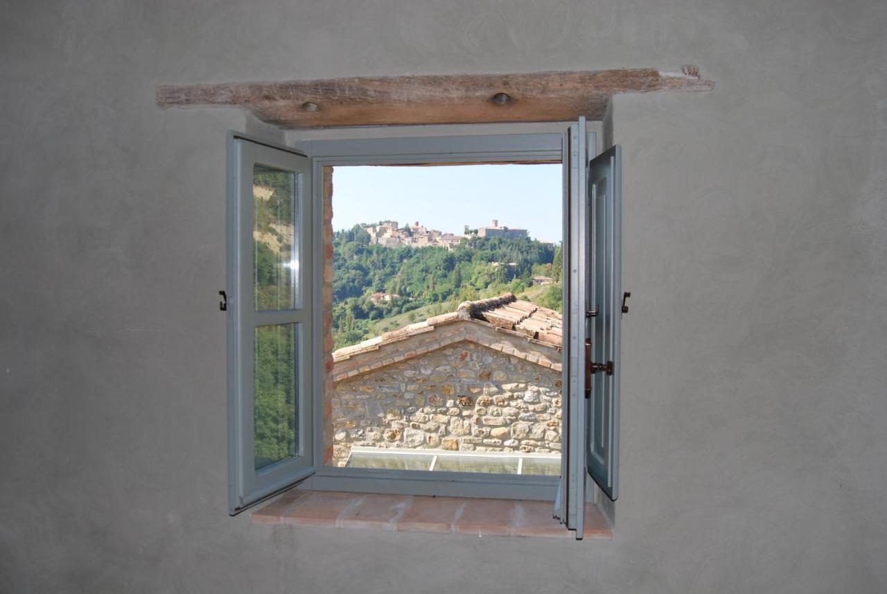 Borgo Cardaneto Bed & Breakfast Montone  Eksteriør bilde