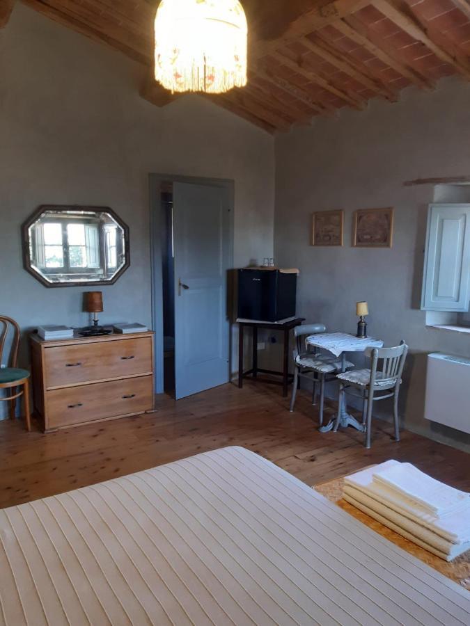 Borgo Cardaneto Bed & Breakfast Montone  Eksteriør bilde
