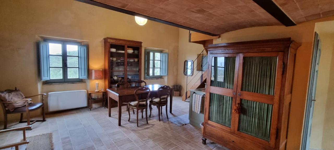 Borgo Cardaneto Bed & Breakfast Montone  Eksteriør bilde