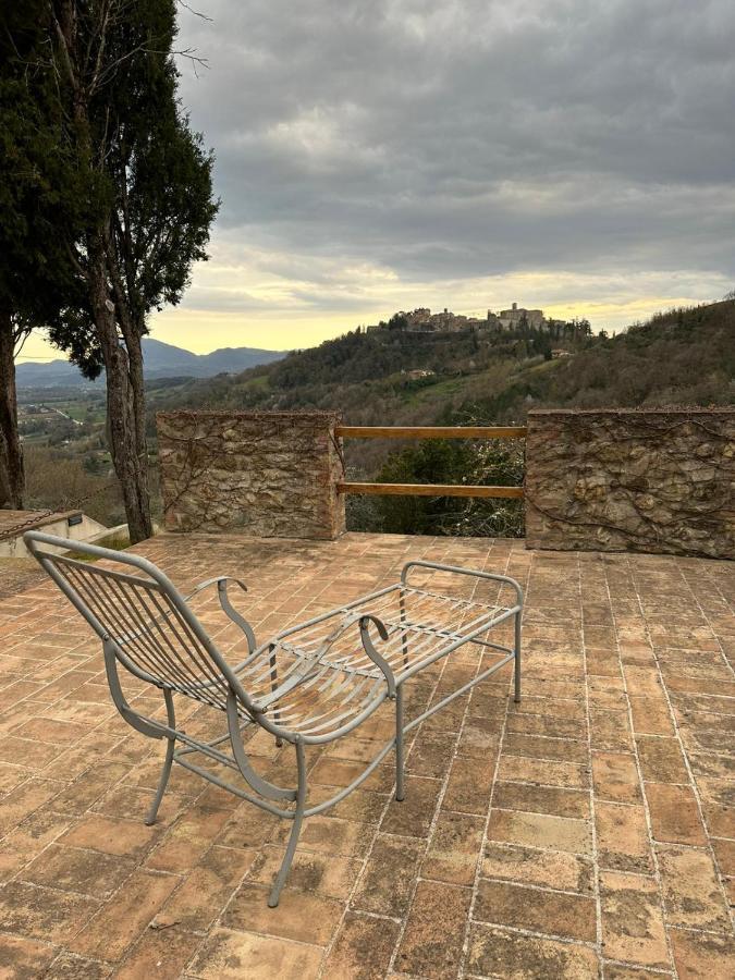 Borgo Cardaneto Bed & Breakfast Montone  Eksteriør bilde