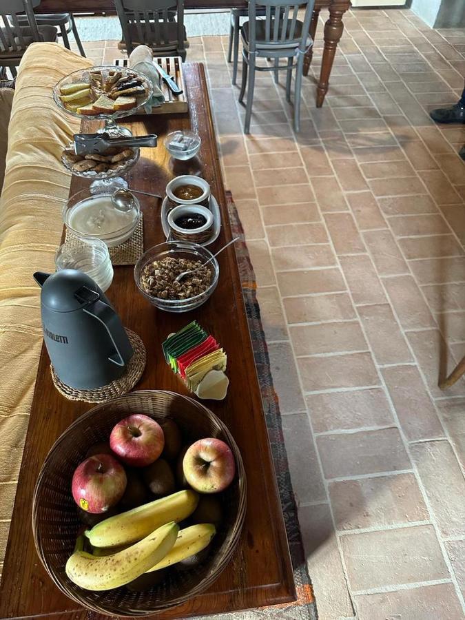 Borgo Cardaneto Bed & Breakfast Montone  Eksteriør bilde